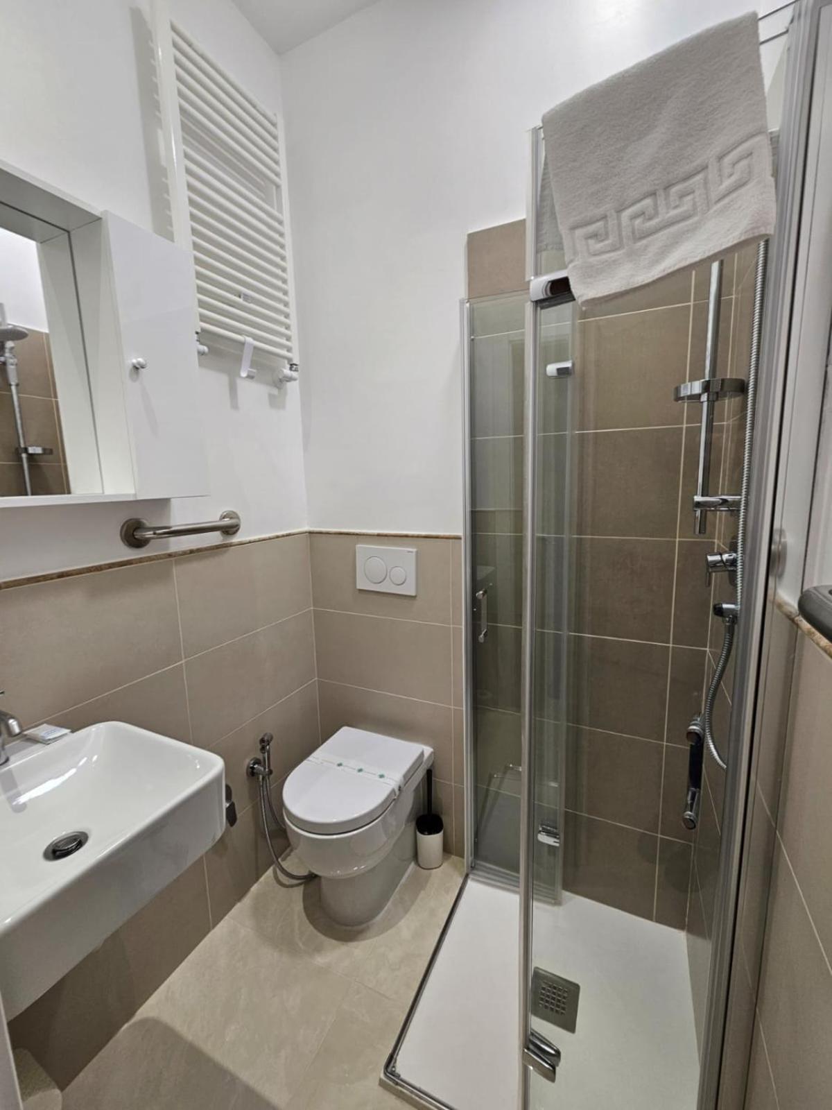Be Your Home - Stendardi'S House Рим Экстерьер фото